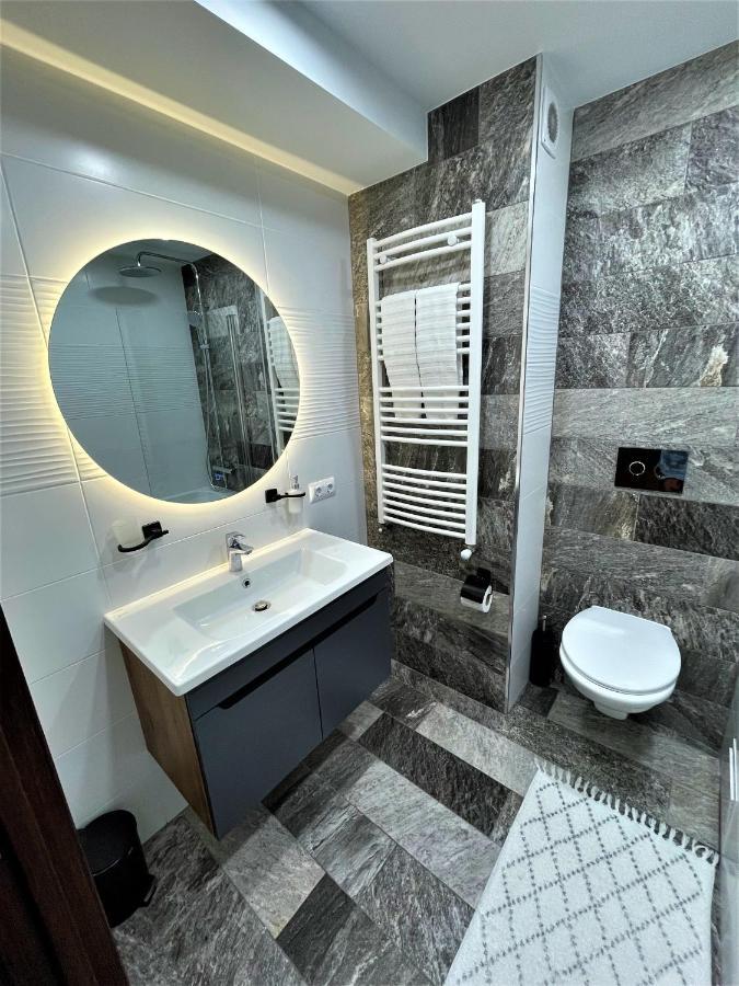 New In A Wonderful Residential Complex Apartment *