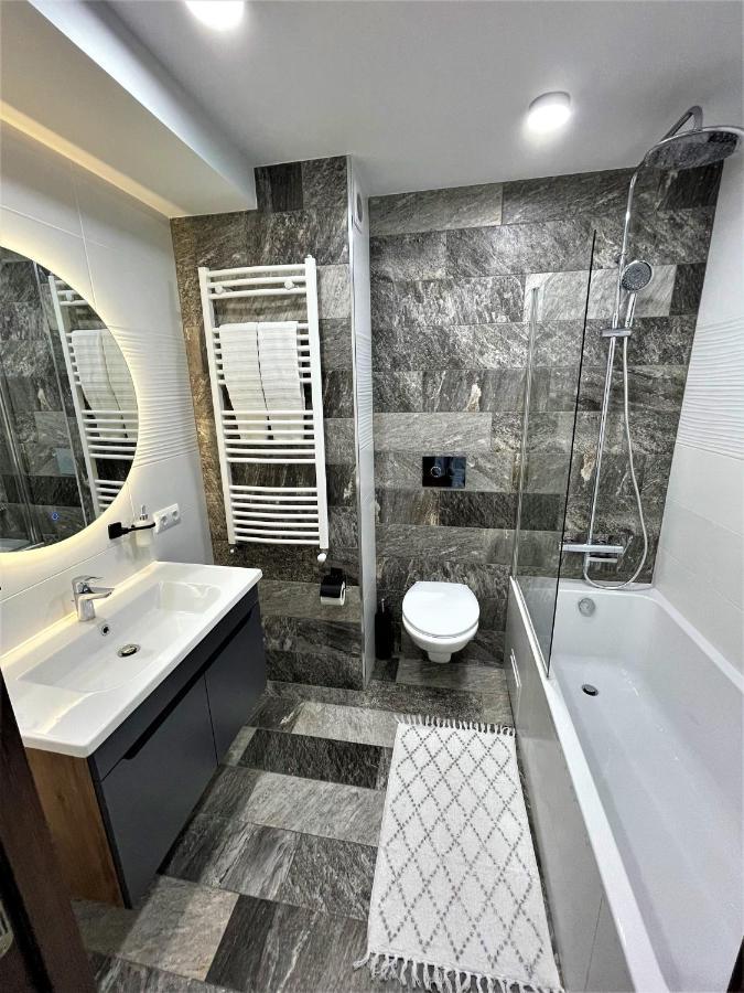 New In A Wonderful Residential Complex